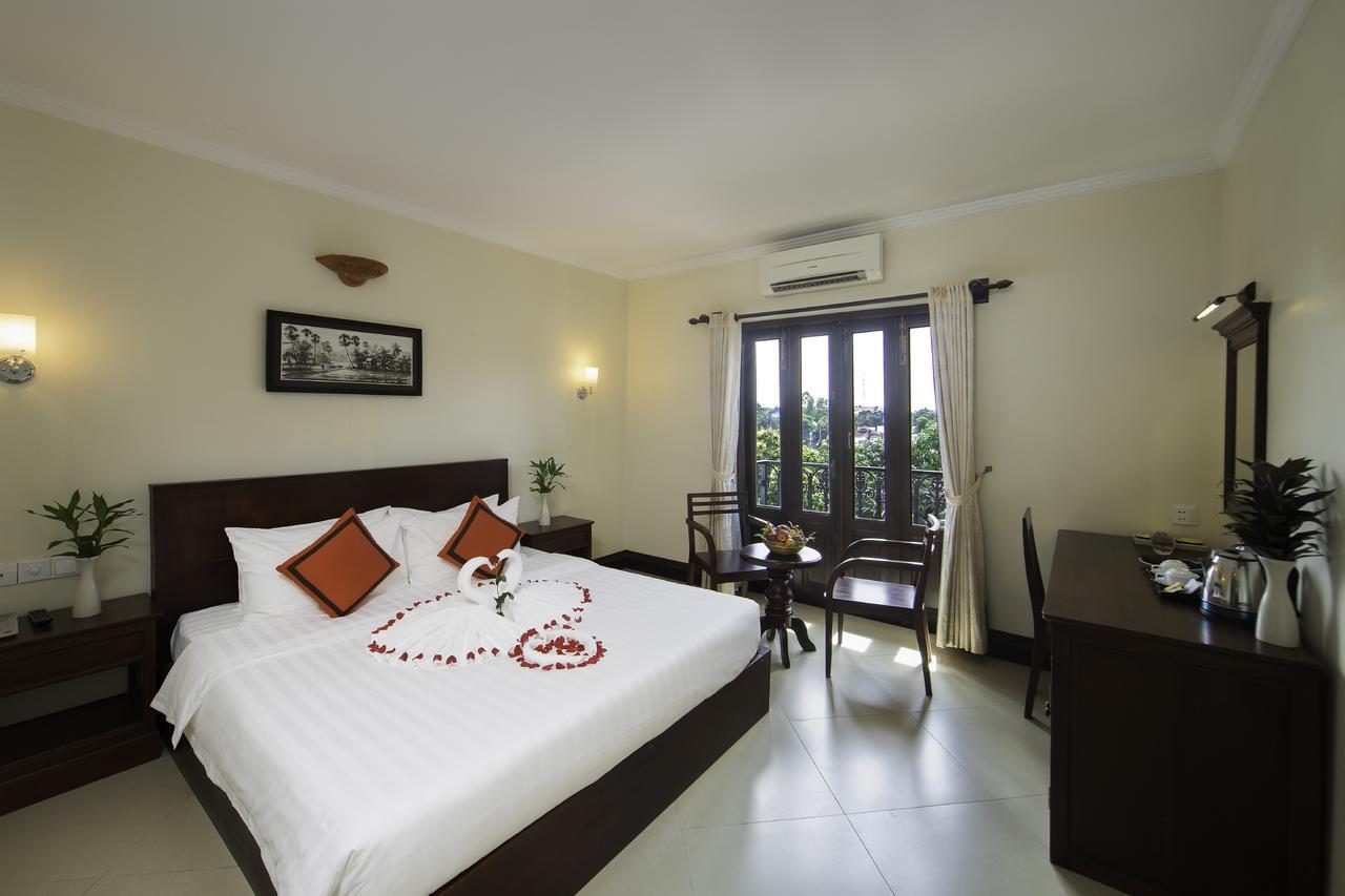 Sovan Mealea Hotel เสียมราฐ ภายนอก รูปภาพ