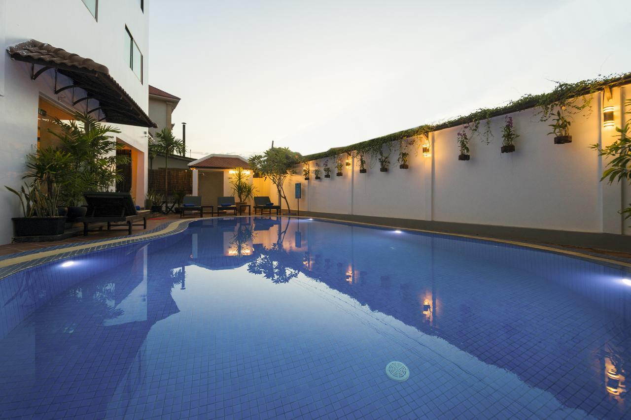Sovan Mealea Hotel เสียมราฐ ภายนอก รูปภาพ