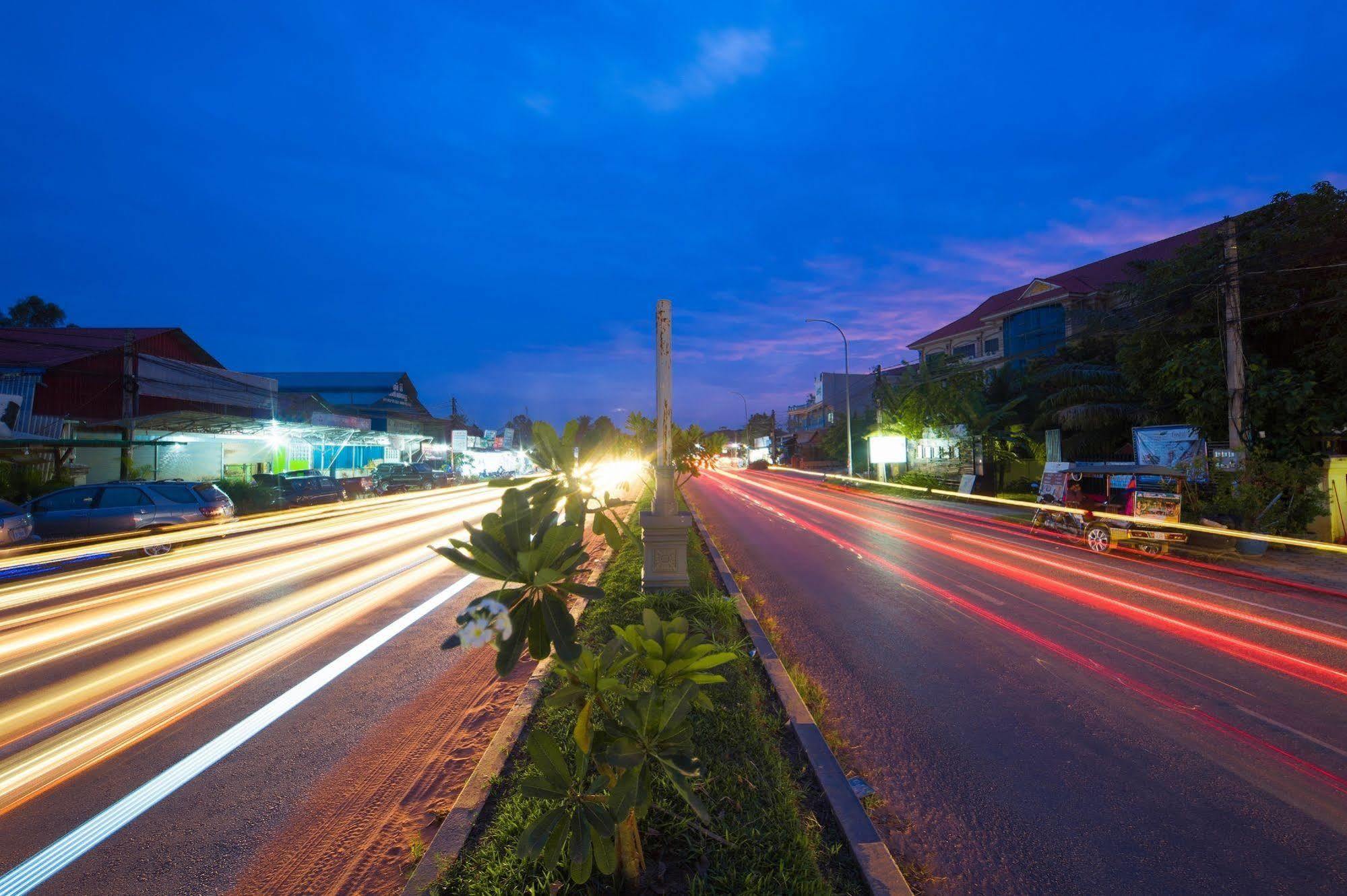 Sovan Mealea Hotel เสียมราฐ ภายนอก รูปภาพ