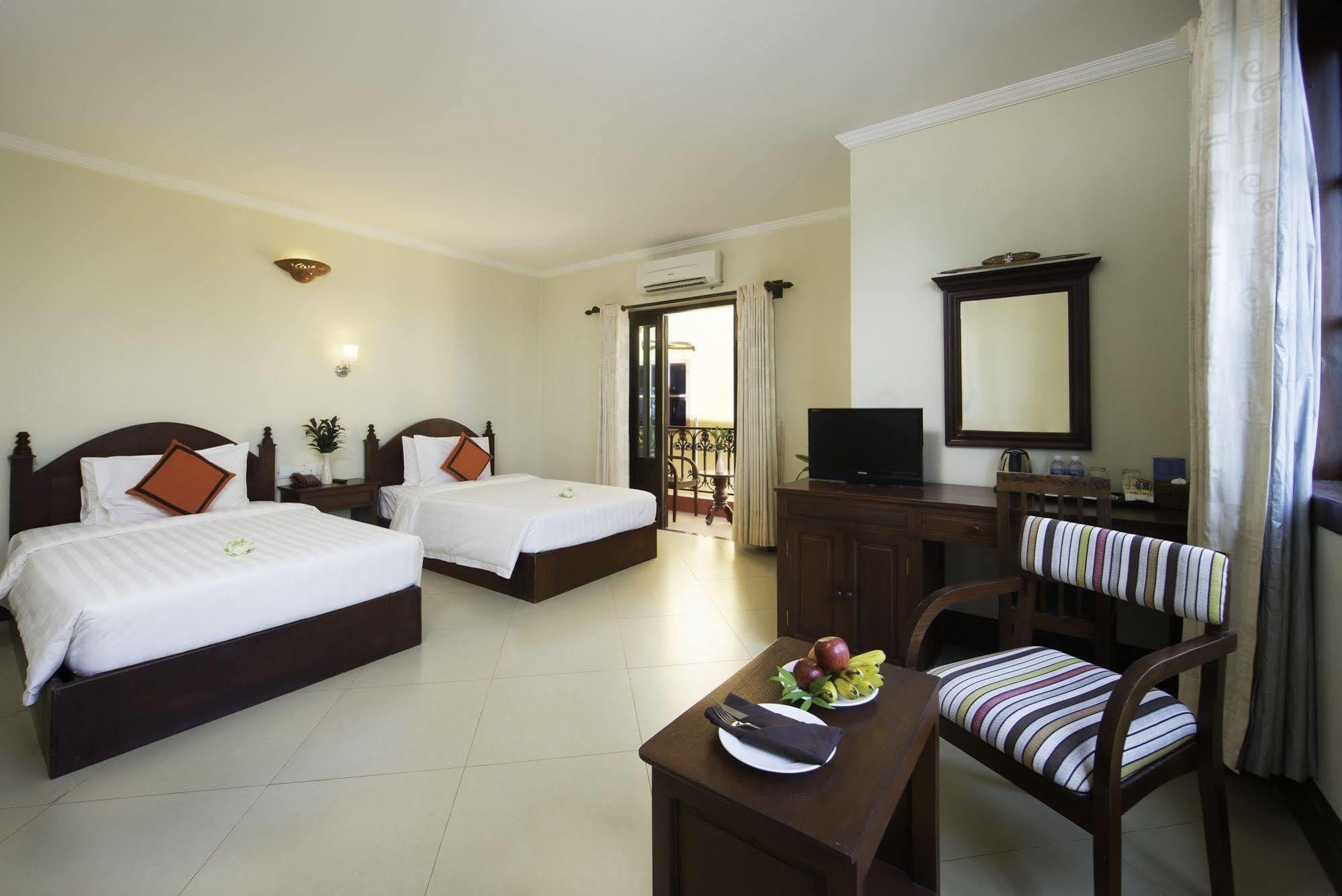Sovan Mealea Hotel เสียมราฐ ภายนอก รูปภาพ