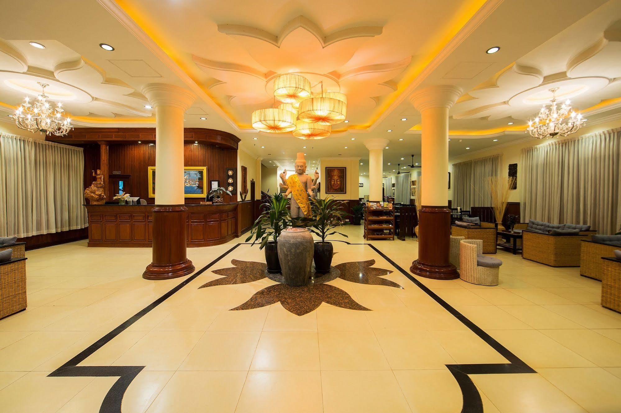 Sovan Mealea Hotel เสียมราฐ ภายนอก รูปภาพ